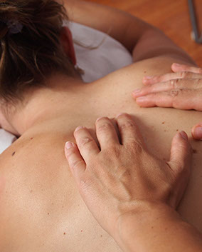 Medová masáž Medová masáž